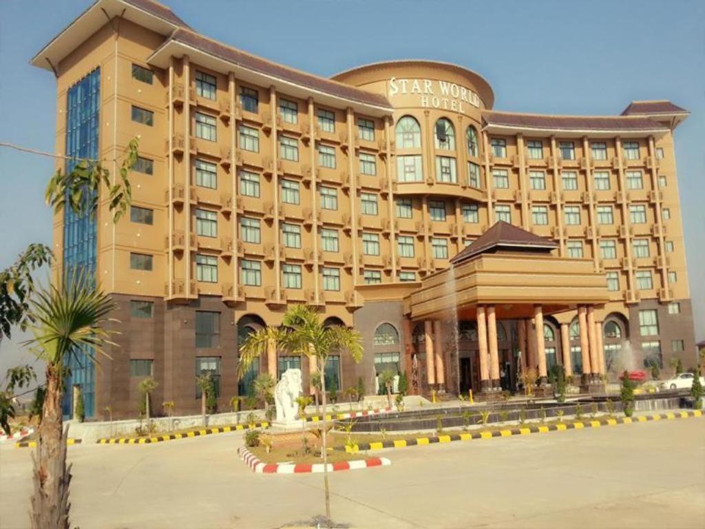 Star World Hotel Naypyidaw Exterior foto