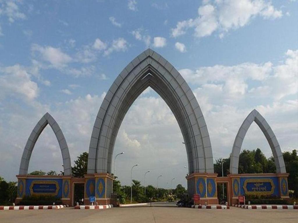 Star World Hotel Naypyidaw Exterior foto